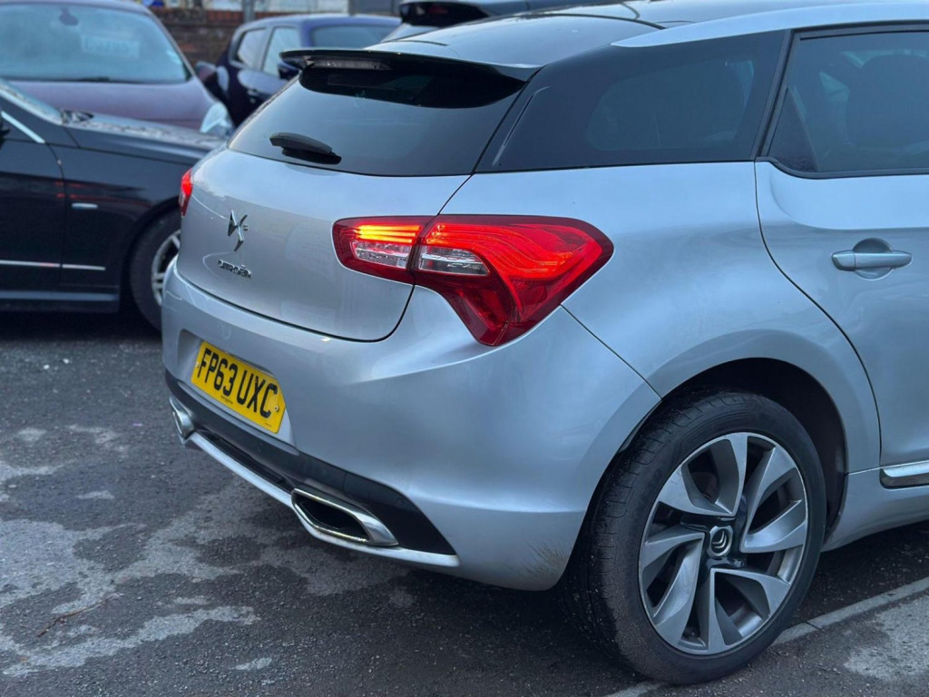 CITROEN DS5