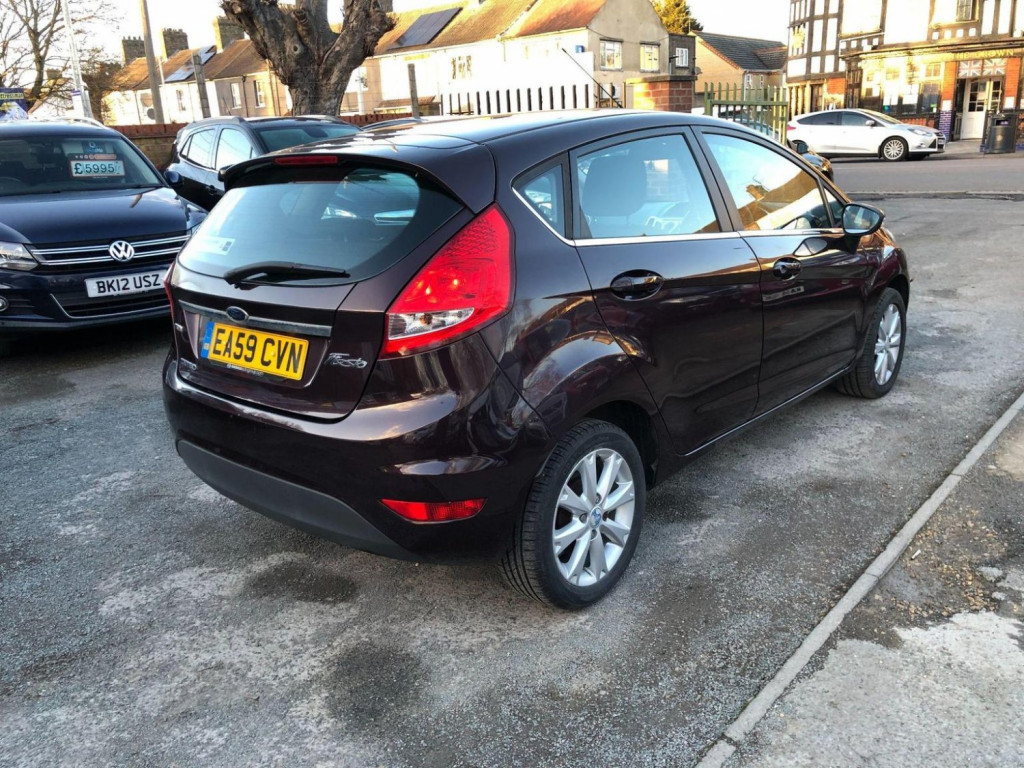 FORD FIESTA