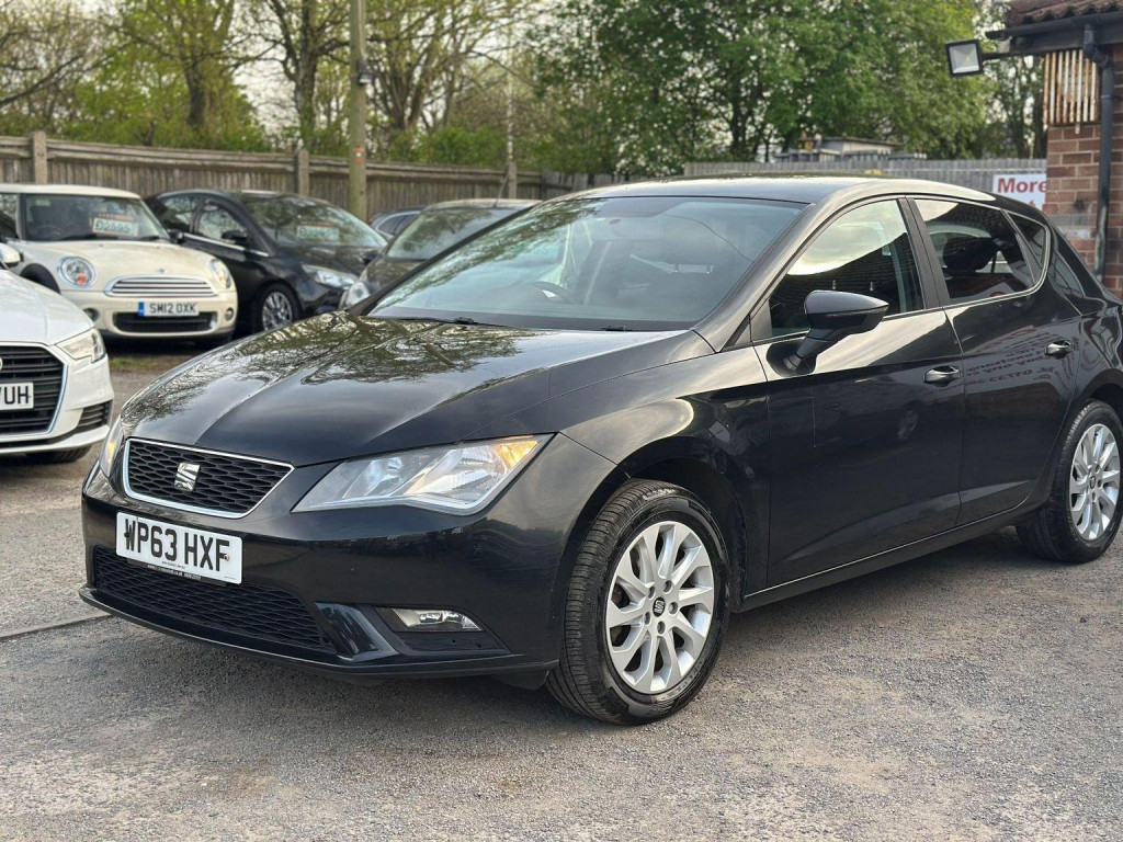SEAT LEON