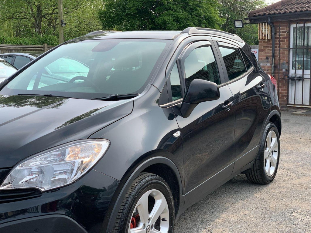 VAUXHALL MOKKA