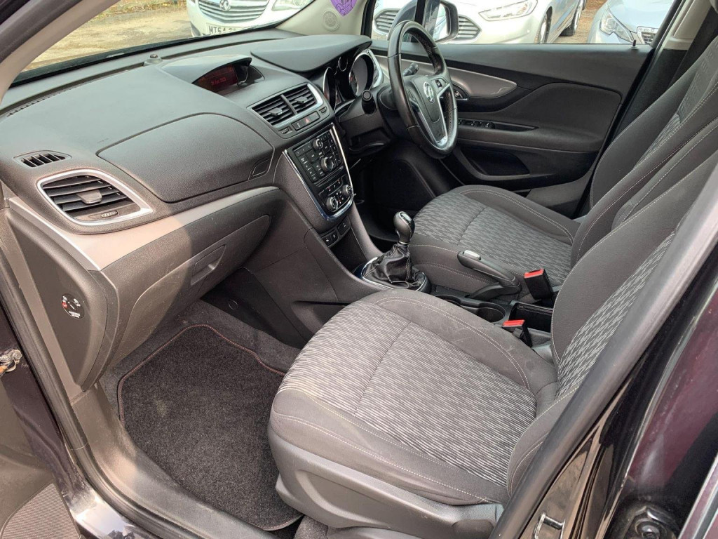VAUXHALL MOKKA