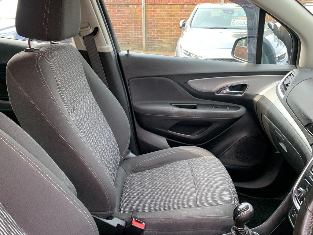 VAUXHALL MOKKA
