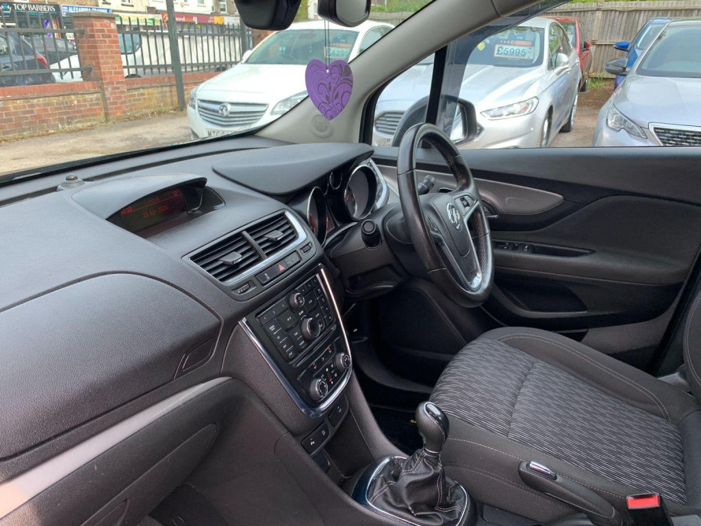 VAUXHALL MOKKA