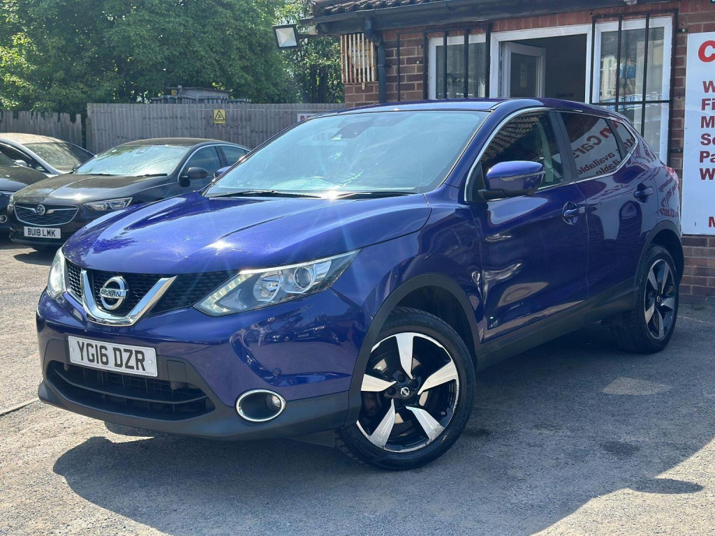 View NISSAN QASHQAI 1.5 dCi N-Connecta 2WD Euro 6 (s/s) 5dr