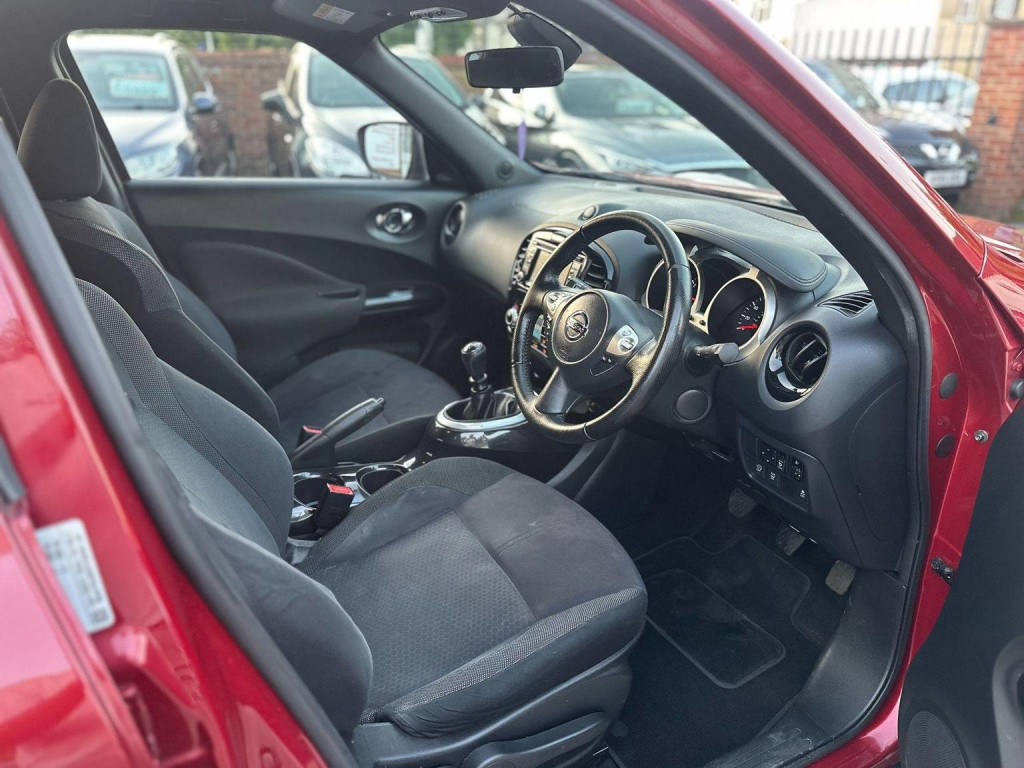 NISSAN JUKE