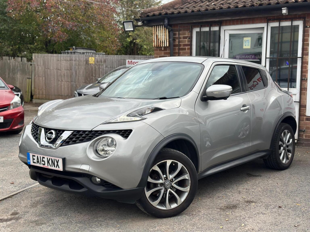 View NISSAN JUKE 1.6 Tekna XTRON Euro 6 5dr