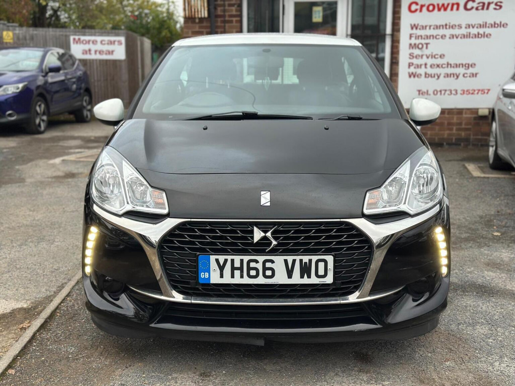 View DS AUTOMOBILES DS 3 1.2 PureTech Chic Euro 6 (s/s) 3dr