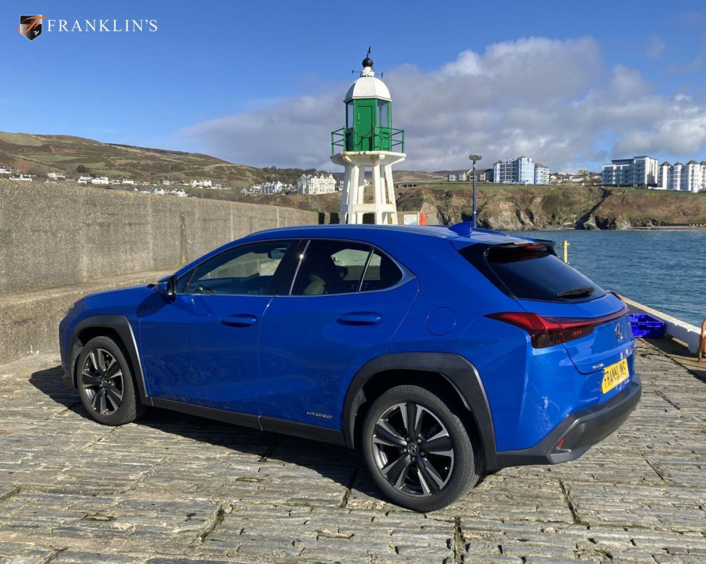 LEXUS UX 250H