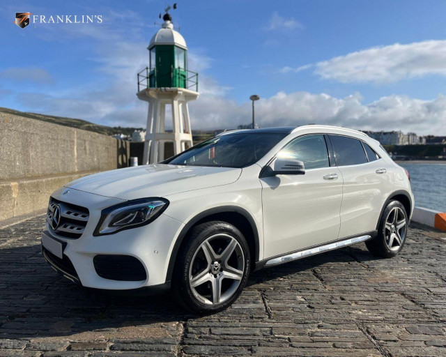 MERCEDES-BENZ GLA CLASS