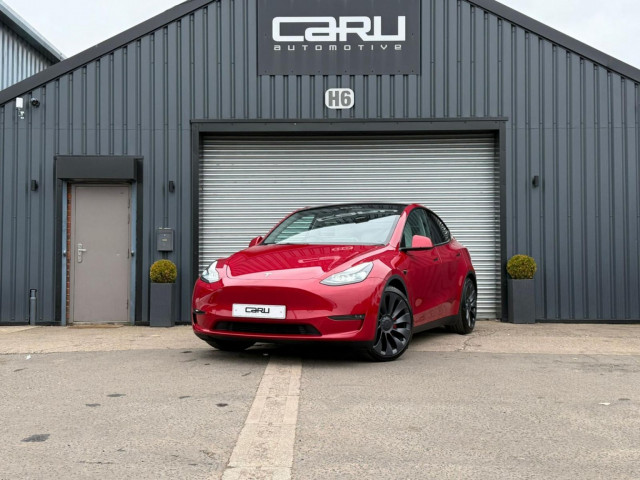 TESLA MODEL Y