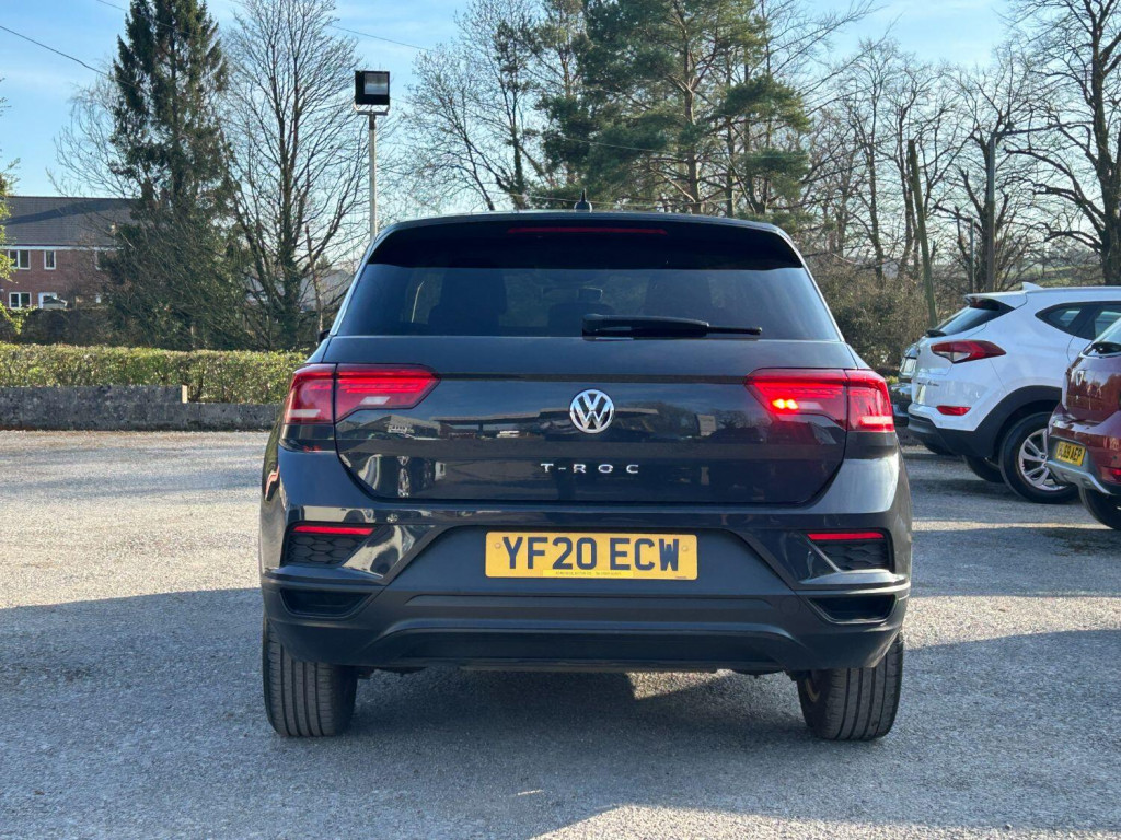VOLKSWAGEN T-ROC
