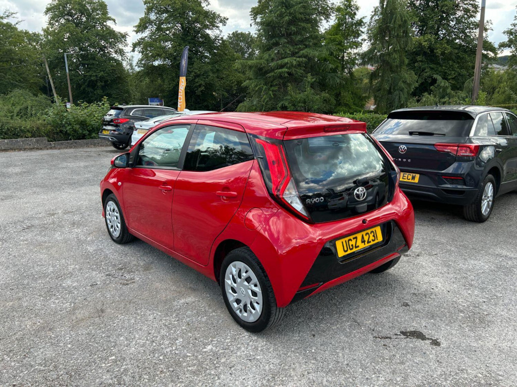 TOYOTA AYGO
