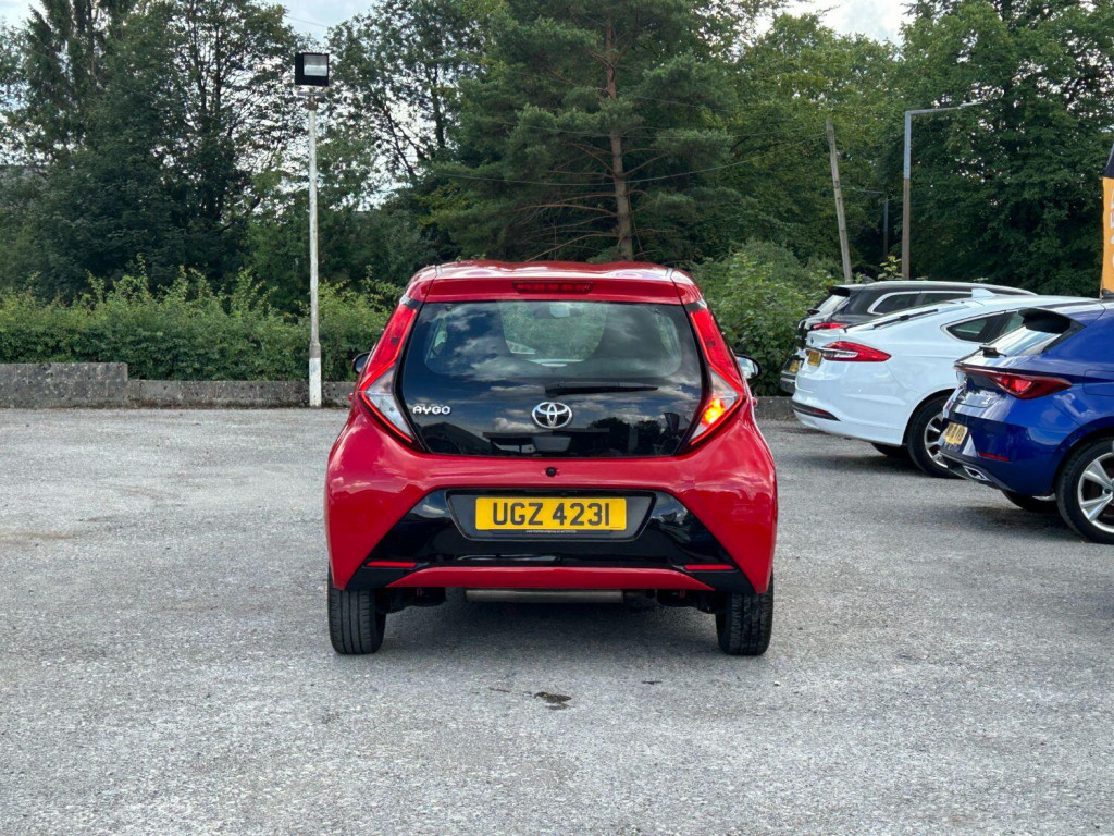TOYOTA AYGO
