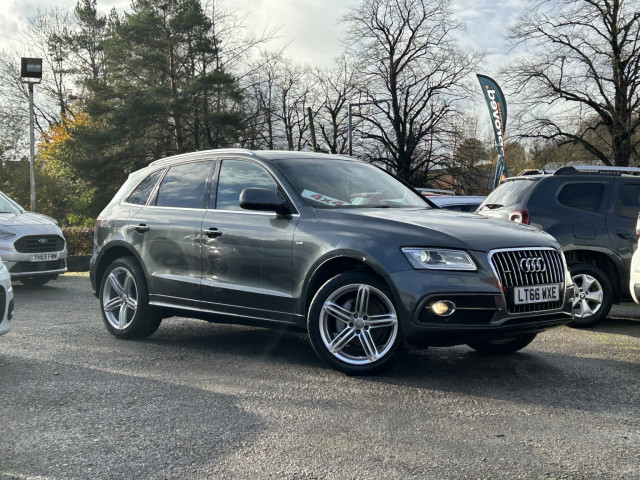 AUDI Q5
