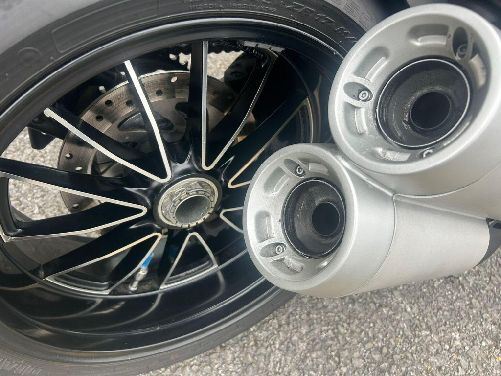 DUCATI DIAVEL