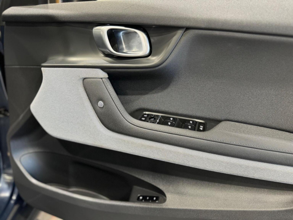 POLESTAR POLESTAR 2