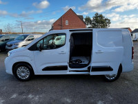 VAUXHALL COMBO ELECTRIC