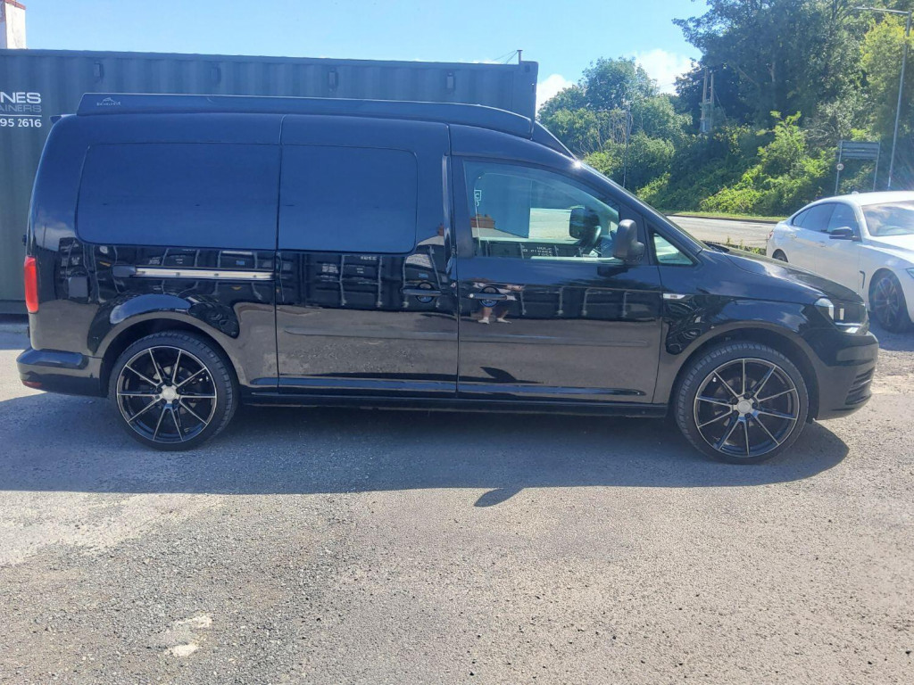 VOLKSWAGEN CADDY MAXI
