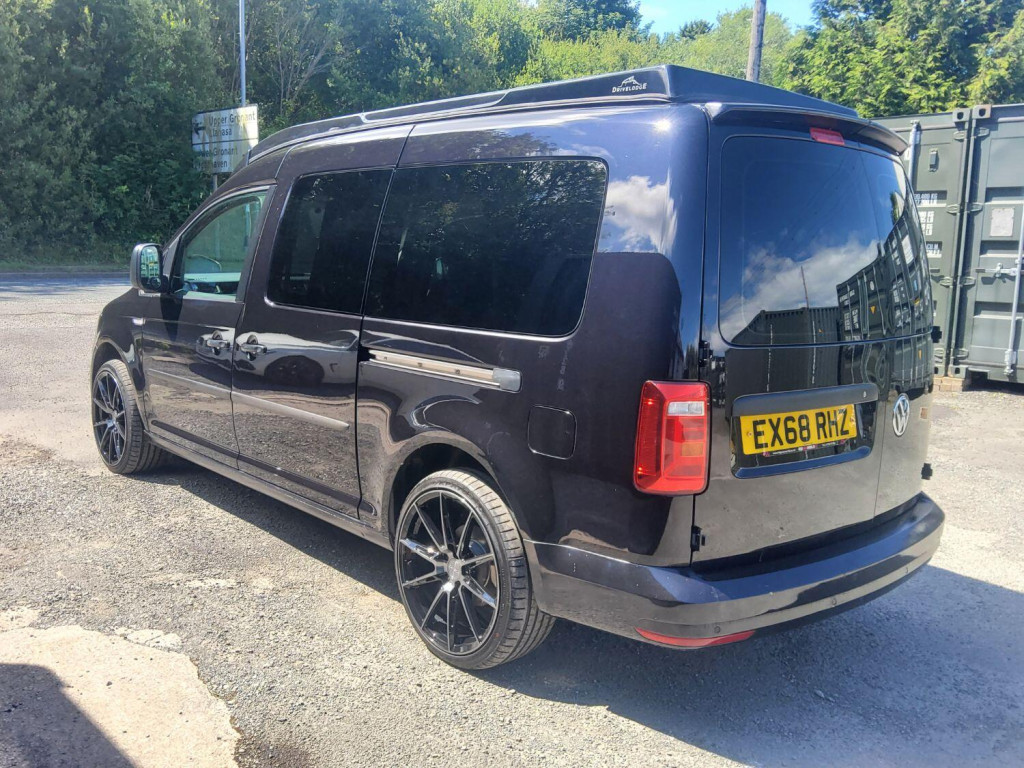 VOLKSWAGEN CADDY MAXI