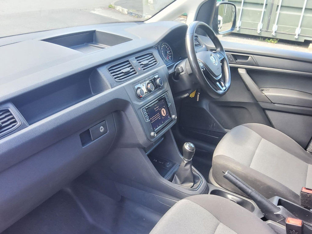 VOLKSWAGEN CADDY MAXI