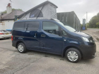 NISSAN NV200