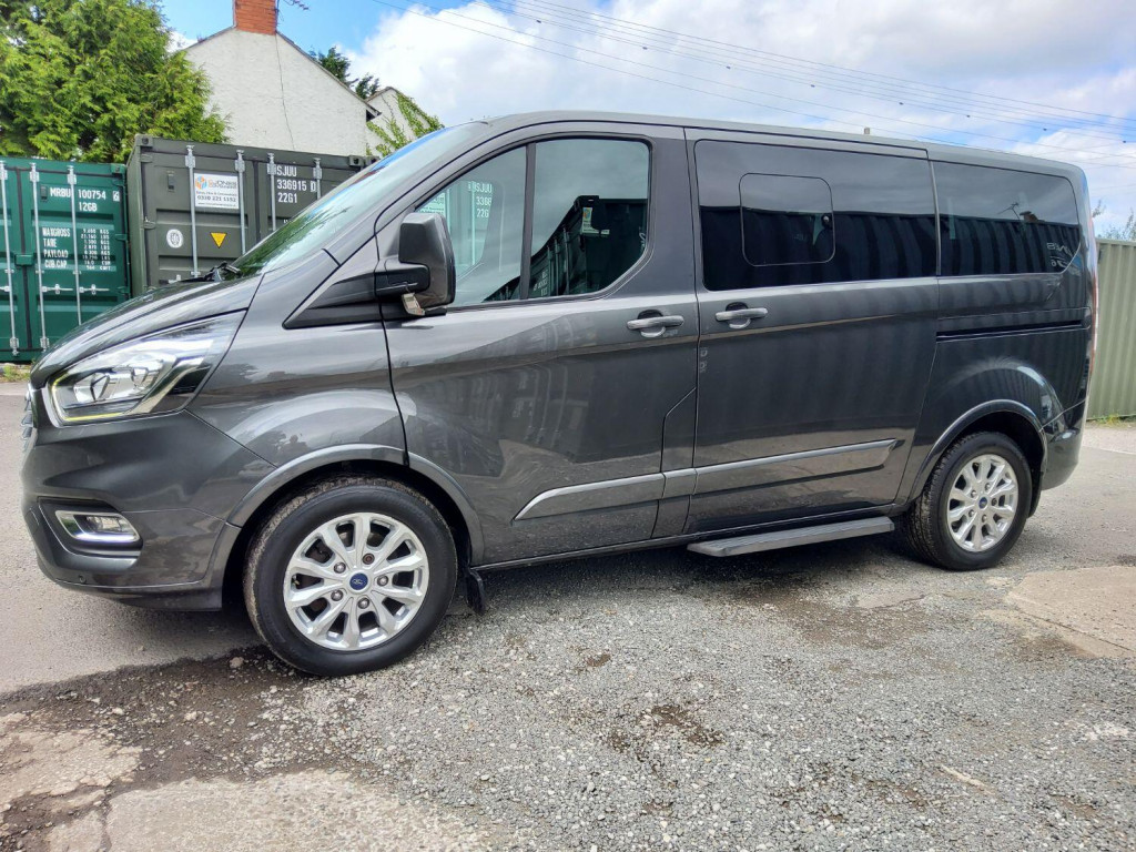 FORD TOURNEO CUSTOM