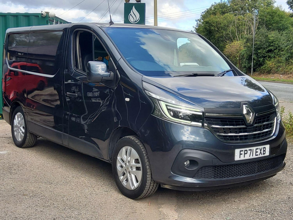 RENAULT TRAFIC