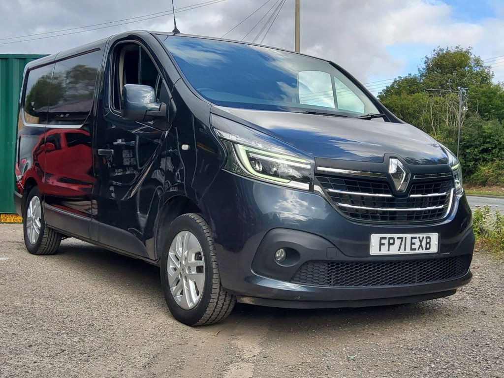RENAULT TRAFIC