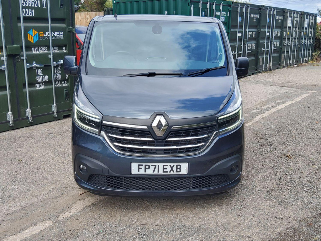 RENAULT TRAFIC