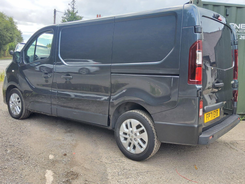 RENAULT TRAFIC