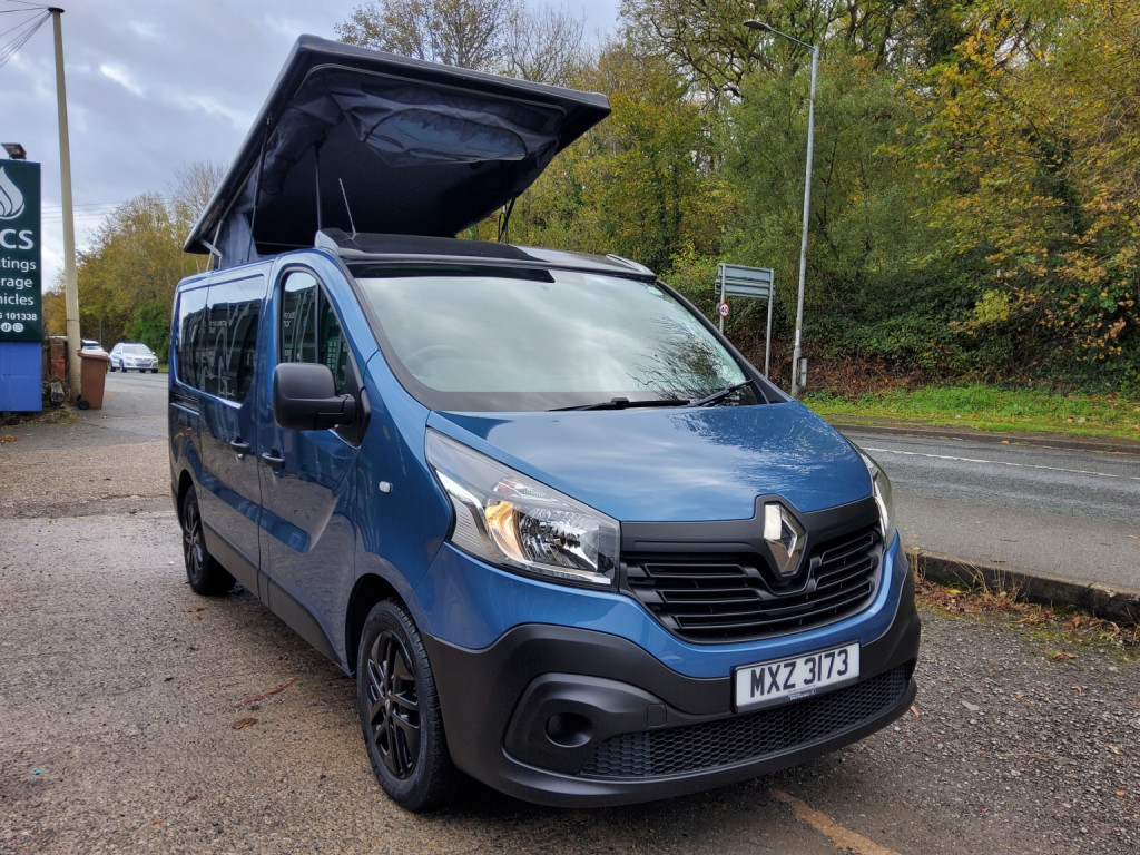RENAULT TRAFIC