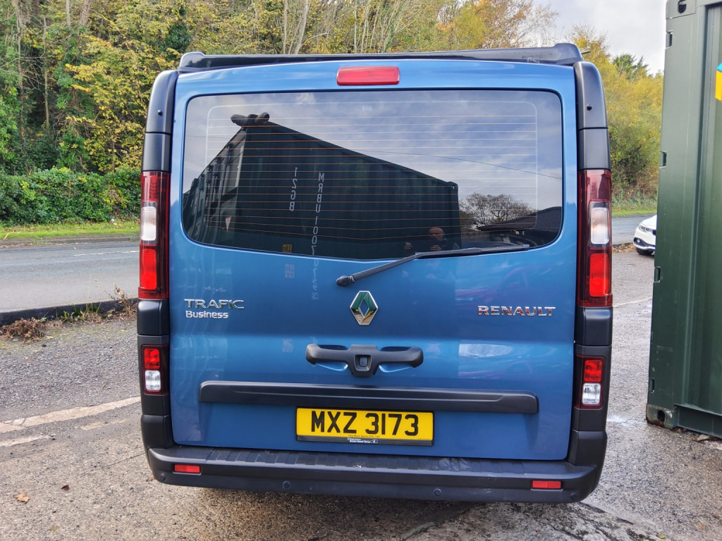 RENAULT TRAFIC
