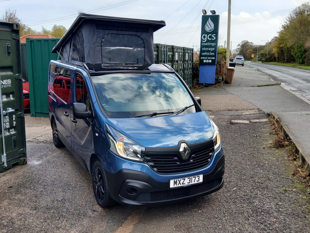 RENAULT TRAFIC