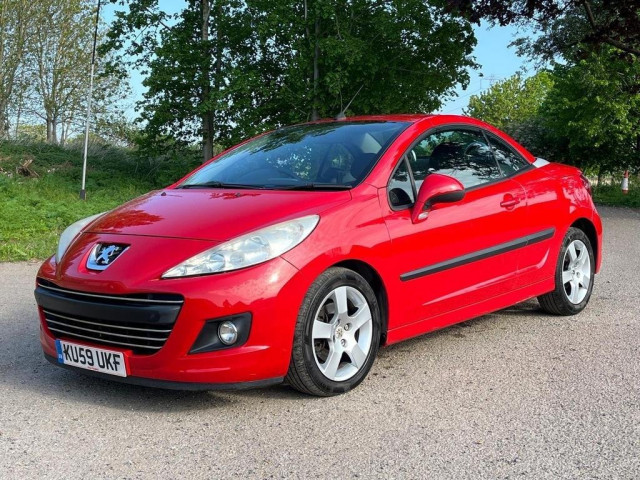 PEUGEOT 207 CC