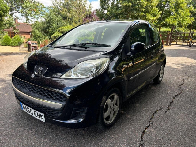 PEUGEOT 107