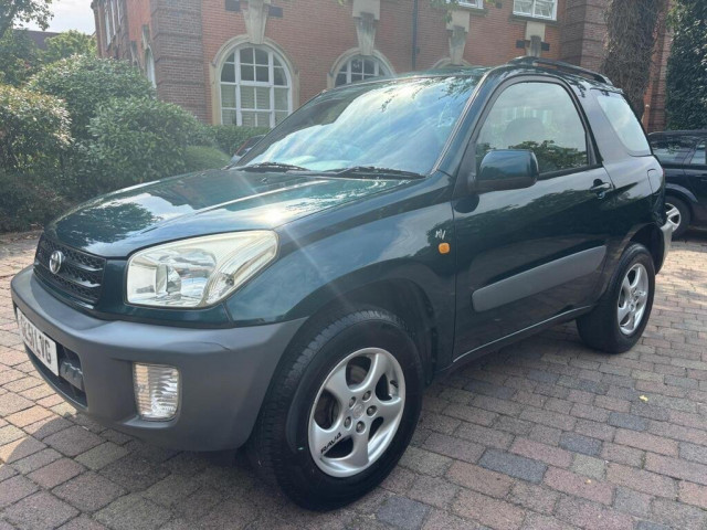 TOYOTA RAV4