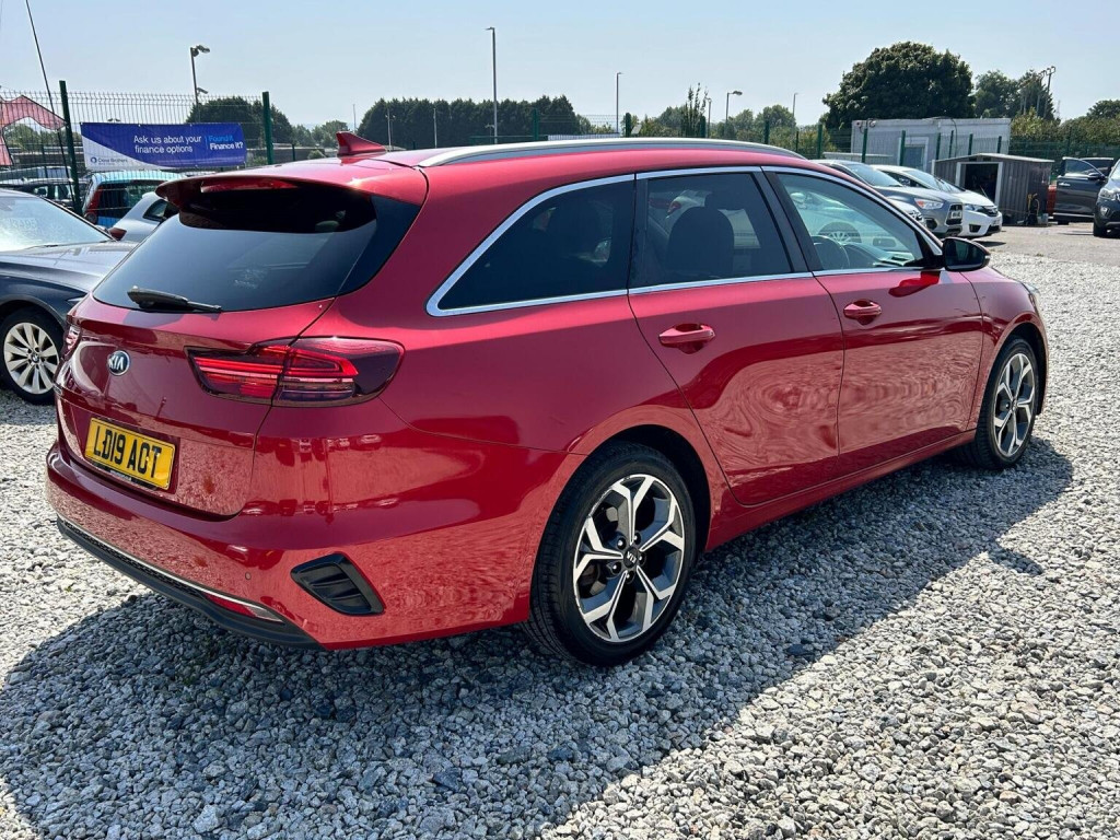 KIA CEED