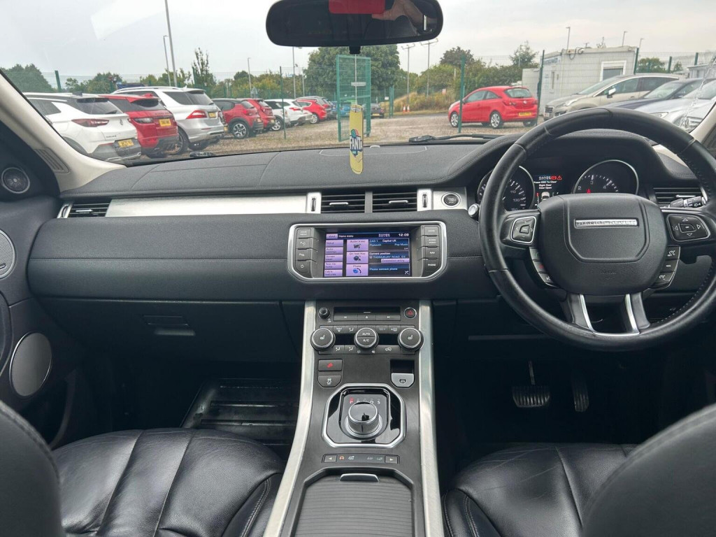LAND ROVER RANGE ROVER EVOQUE