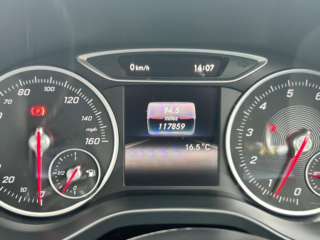 MERCEDES-BENZ A CLASS