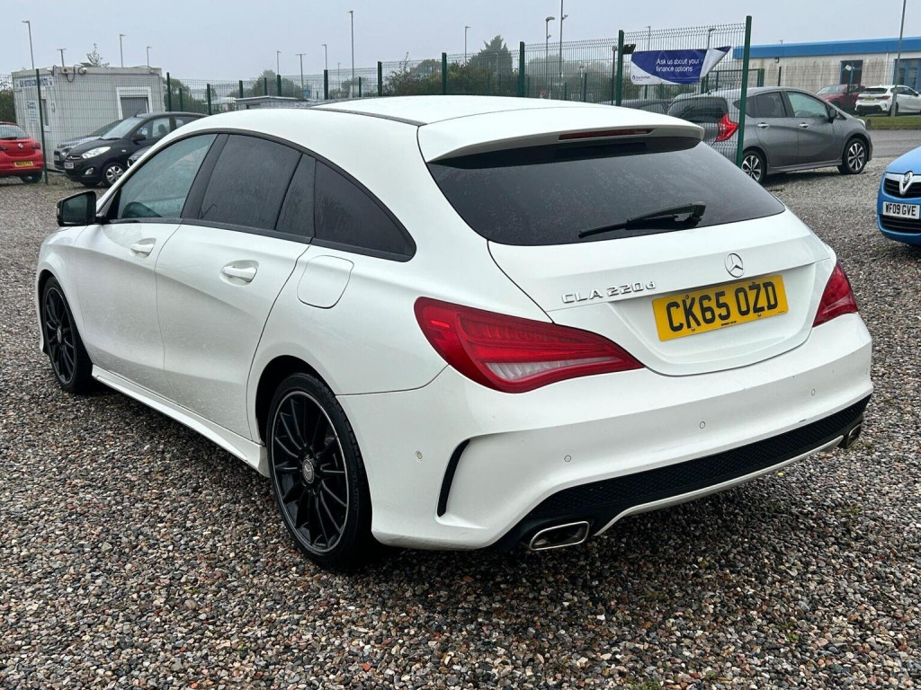 MERCEDES-BENZ CLA