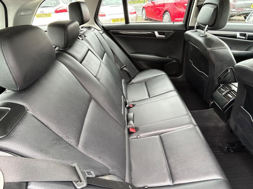 MERCEDES-BENZ C CLASS