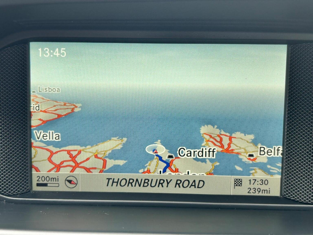 MERCEDES-BENZ C CLASS