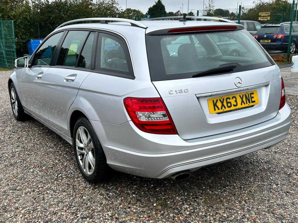 MERCEDES-BENZ C CLASS