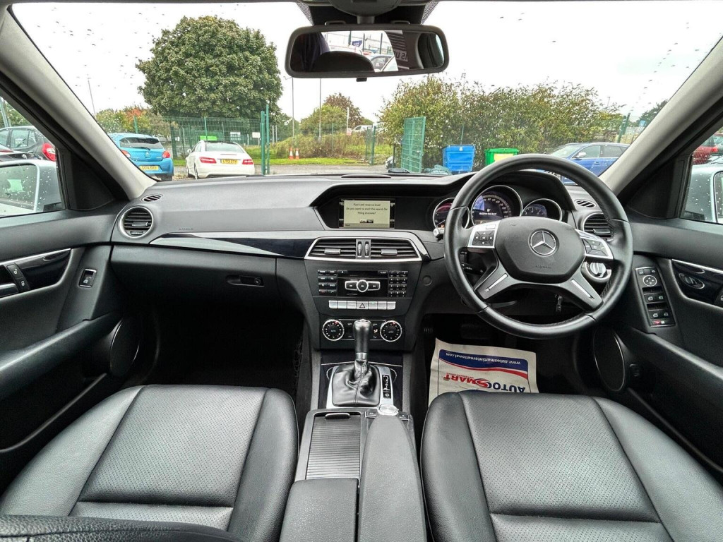 MERCEDES-BENZ C CLASS