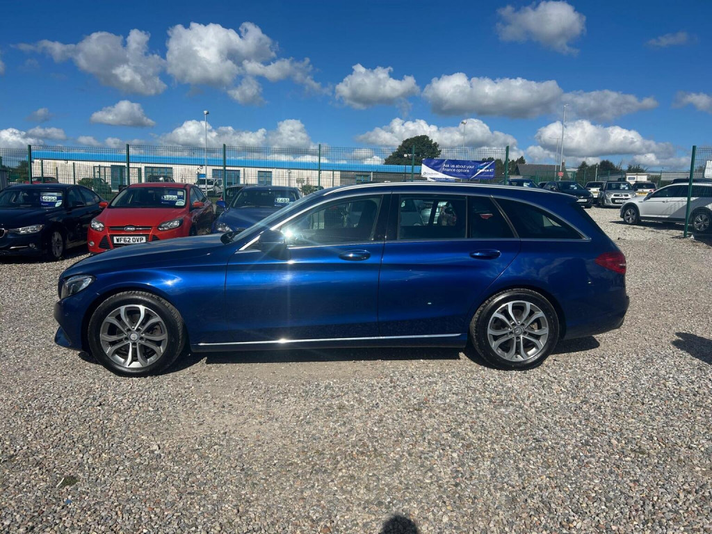 MERCEDES-BENZ C CLASS