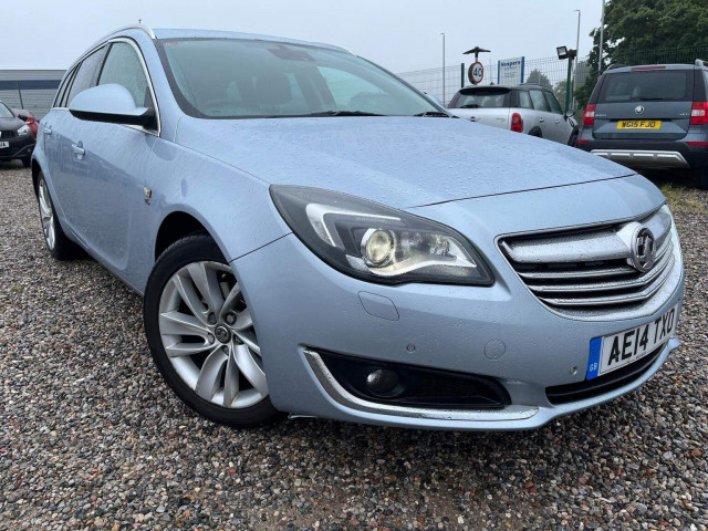 VAUXHALL INSIGNIA