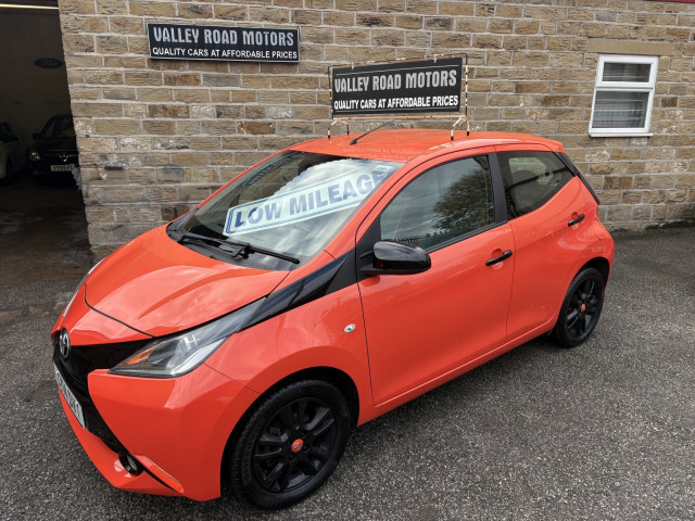 TOYOTA AYGO