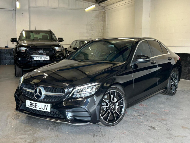 MERCEDES-BENZ