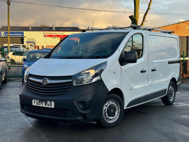 VAUXHALL VIVARO
