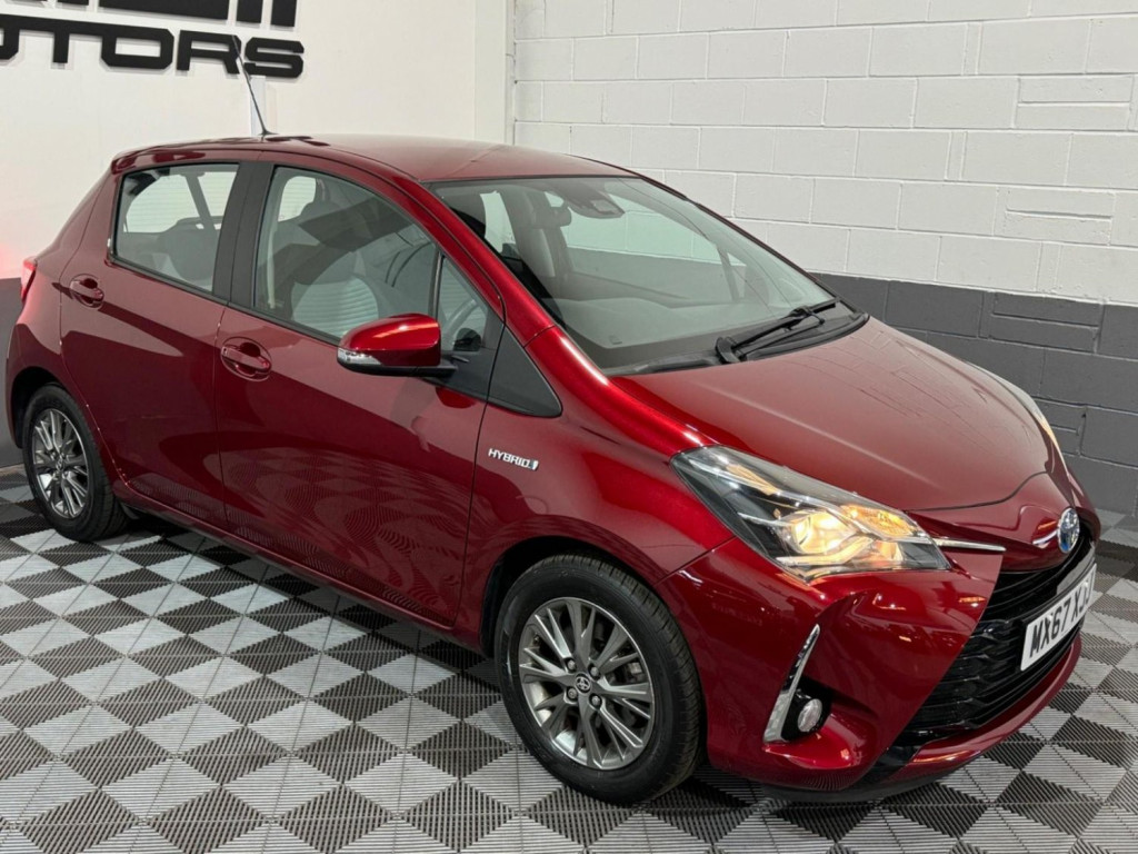 TOYOTA YARIS